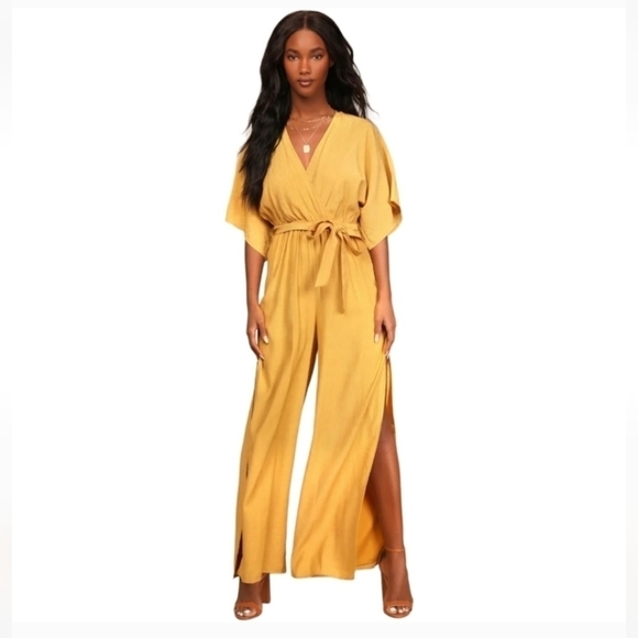 Up To LoveYellow Dolman Sleeve Surplice Wide-Leg Jumpsuit Women's Size Medium